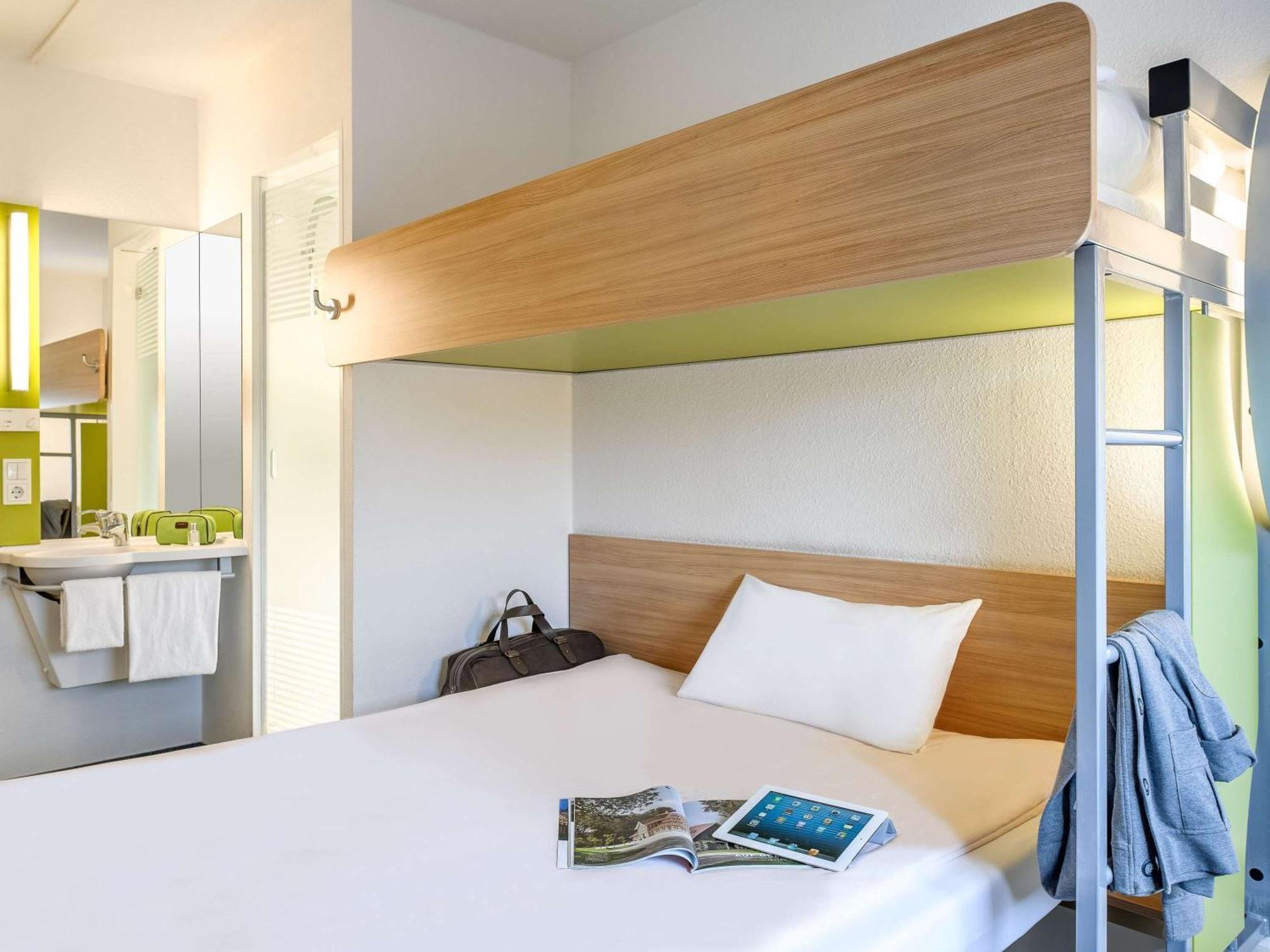 Ibis Budget Bordeaux Sud Villenave-dʼOrnon Екстериор снимка
