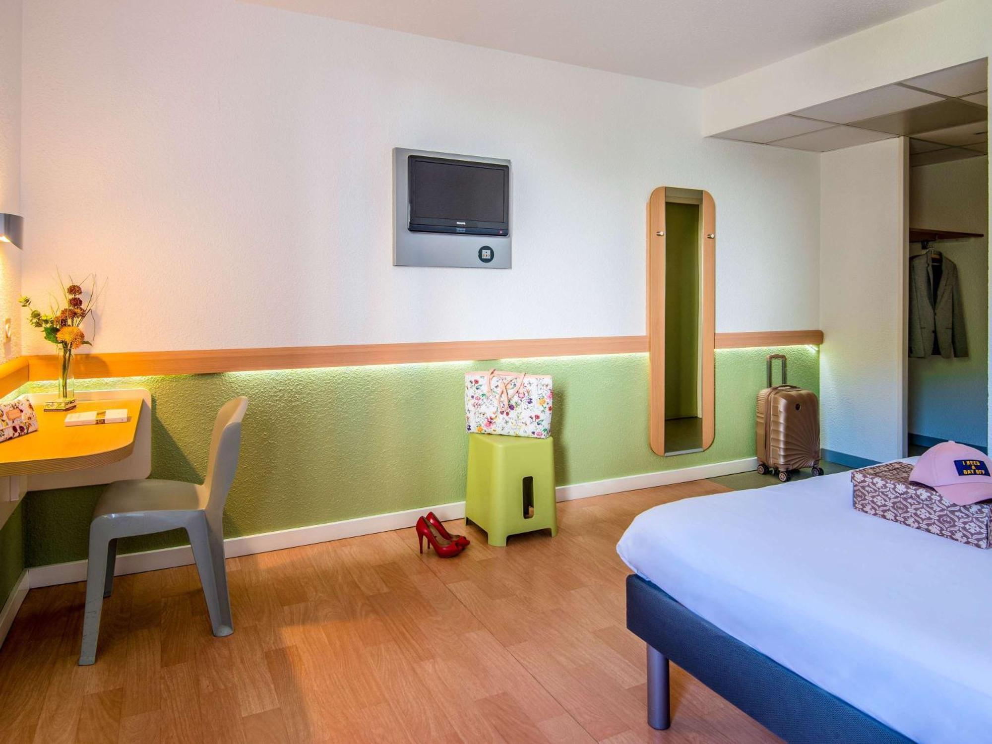 Ibis Budget Bordeaux Sud Villenave-dʼOrnon Екстериор снимка