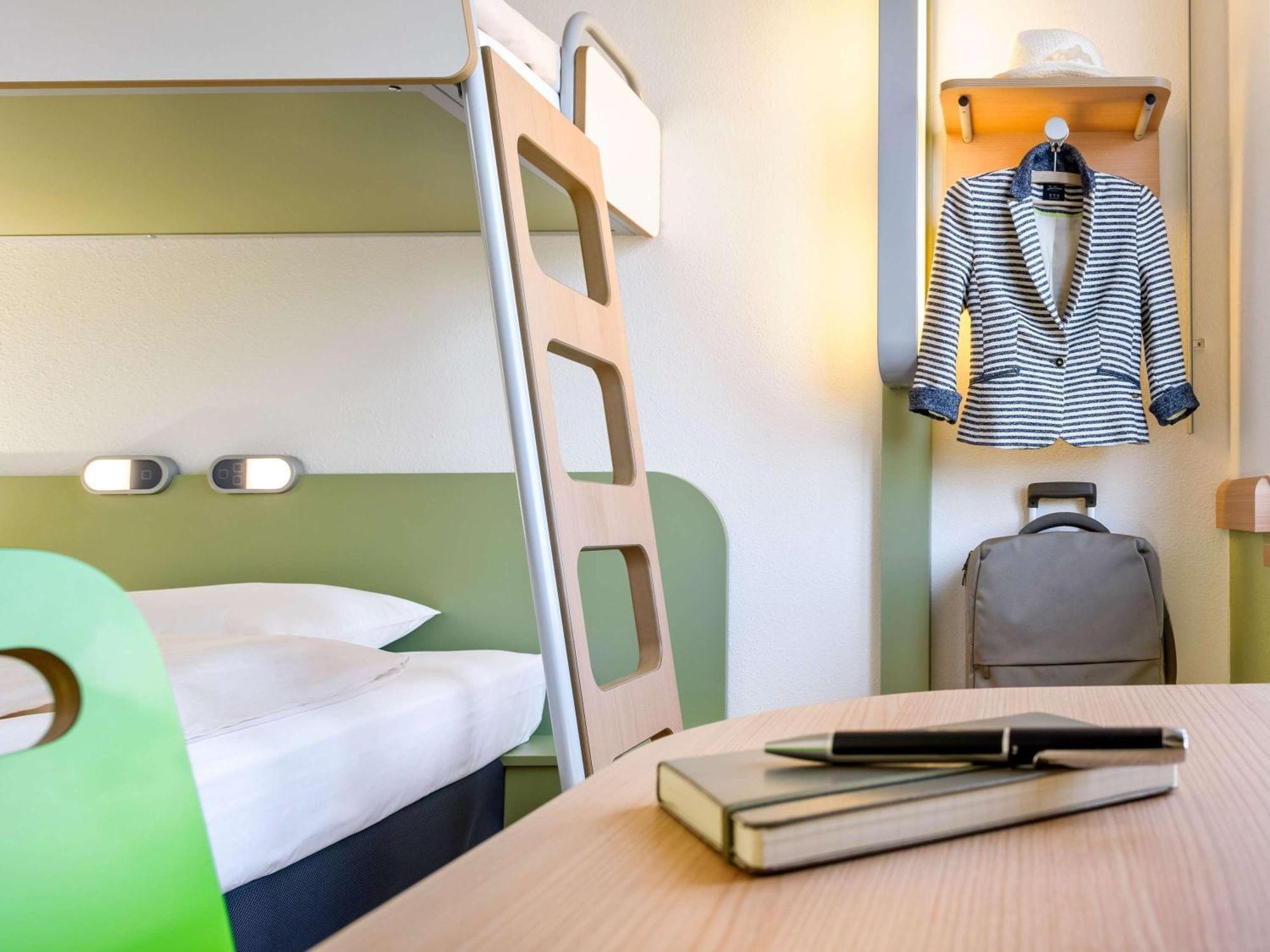 Ibis Budget Bordeaux Sud Villenave-dʼOrnon Екстериор снимка